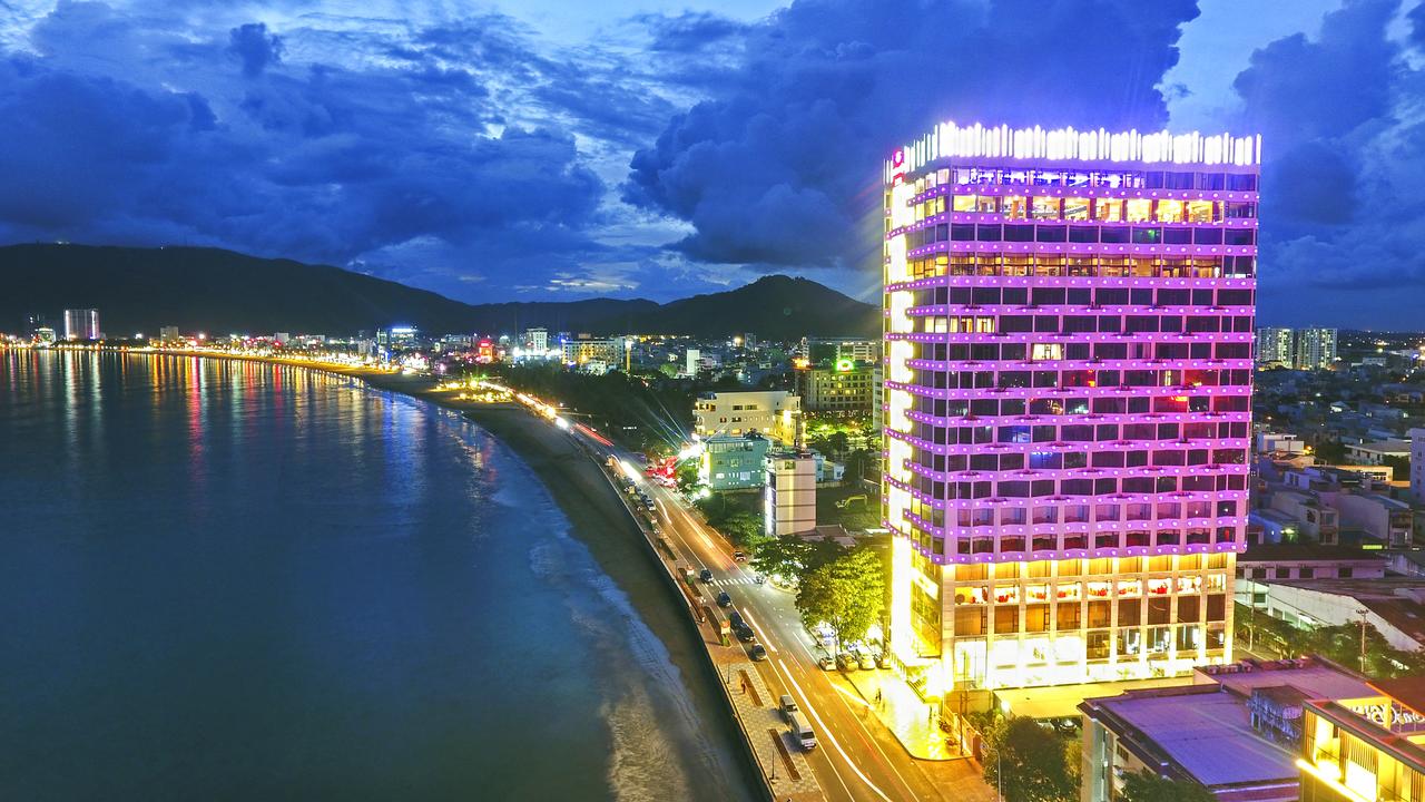 HN | Combo 3N2Đ Hương Việt Hotel Quy Nhơn + Vé Máy Bay Khứ Hồi