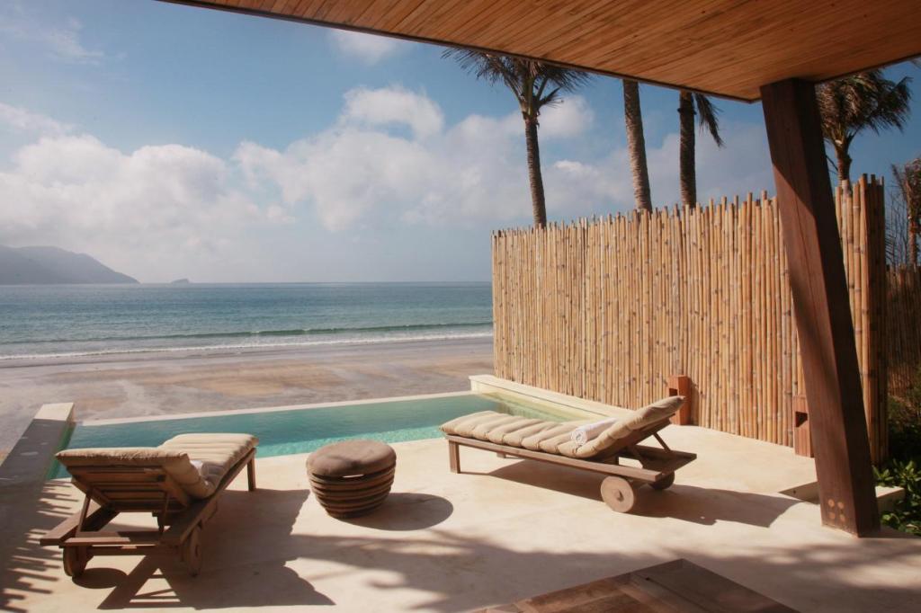 Ocean Front Duplex Pool Villa