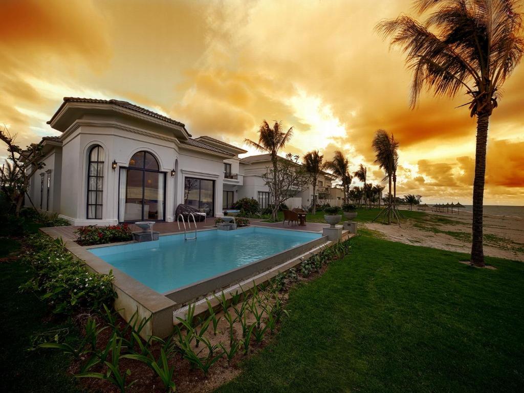 4-Bedrooom Villa Ocean View