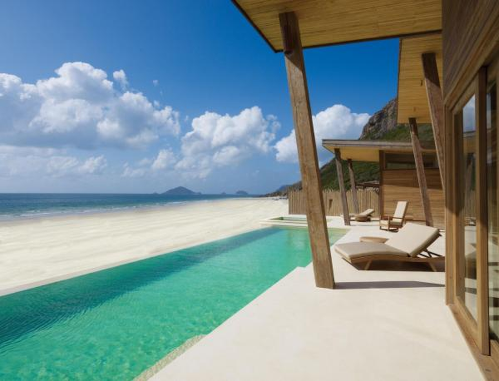 Ocean Front Four-Bedroom Pool Villa