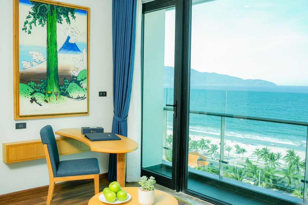 Junior Suite Balcony with Sea View