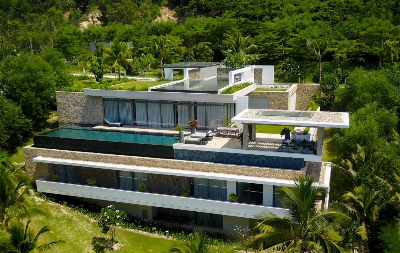 Beachfront Residence (5-Bedroom Pool Villa)